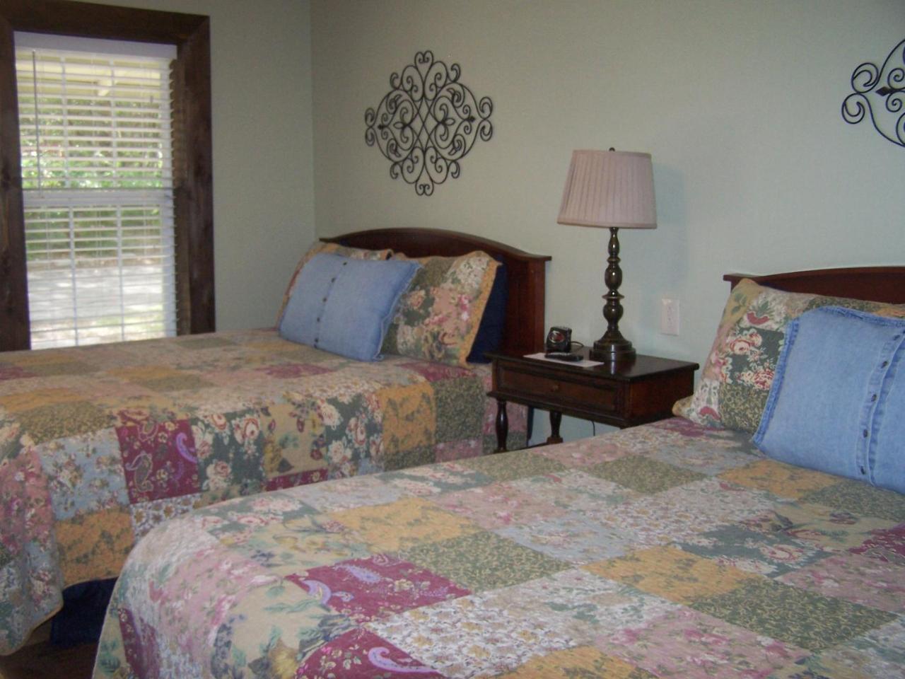 Blanco County Inn & Guesthouses Dış mekan fotoğraf