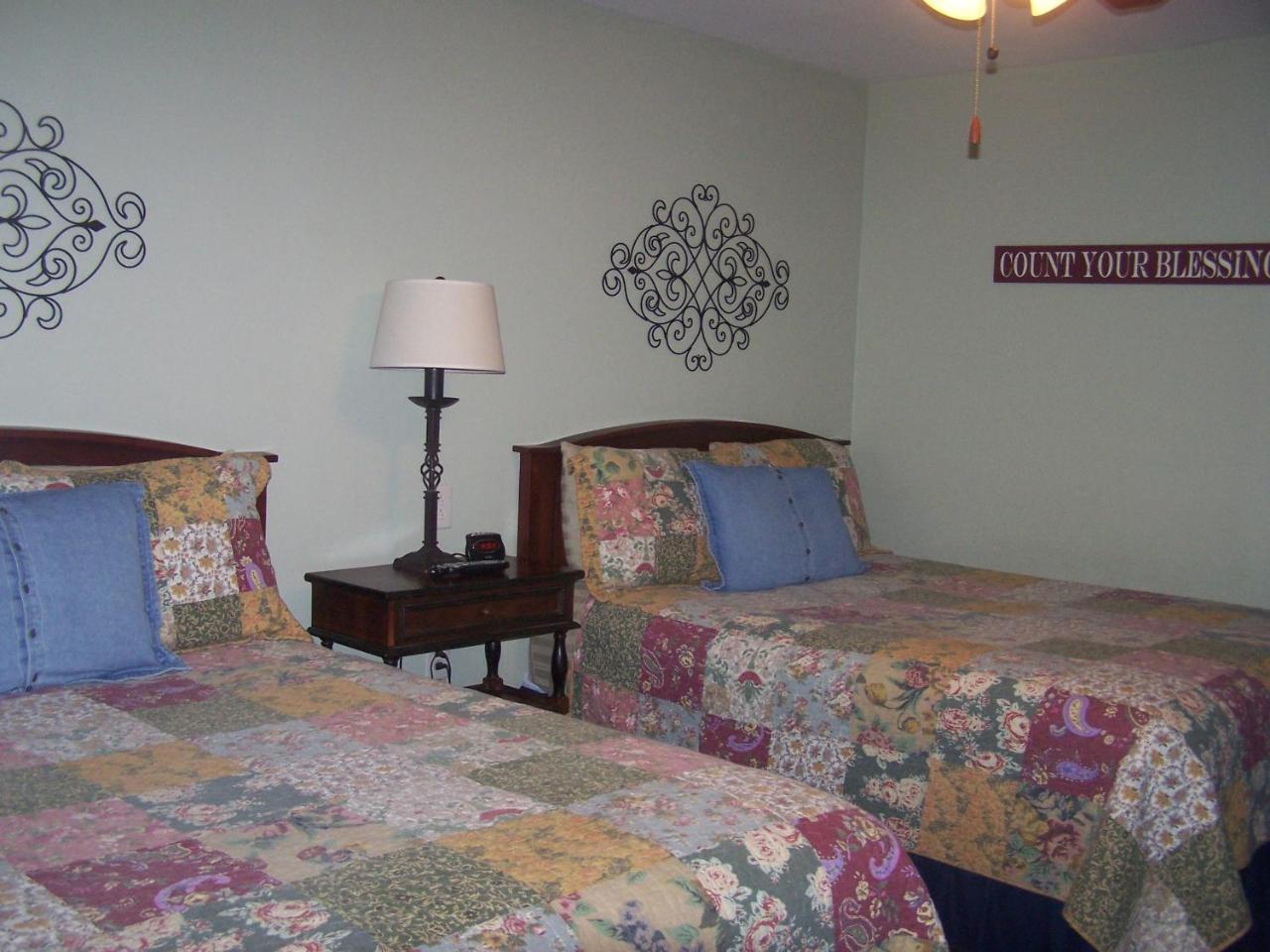Blanco County Inn & Guesthouses Dış mekan fotoğraf